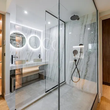 Lovelyappartment-oldmontmartre