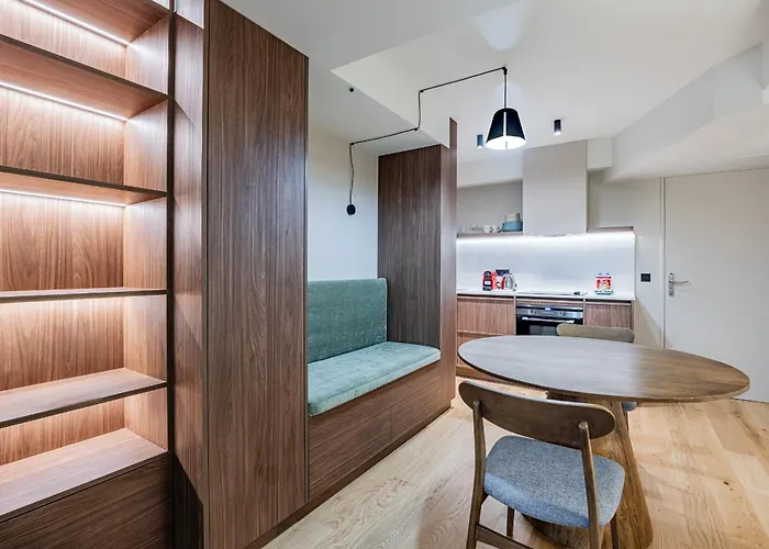 Lovelyappartment-oldmontmartre アパート